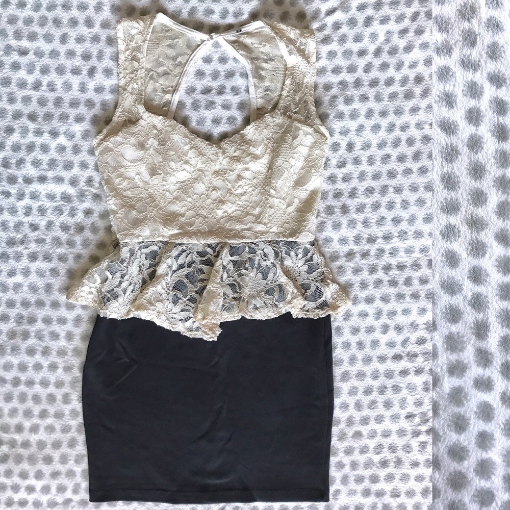 Lace cream & black mini dress - medium